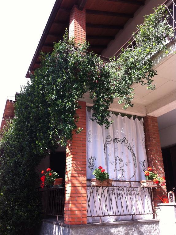La Casa Creativa Lomnago Quarto foto
