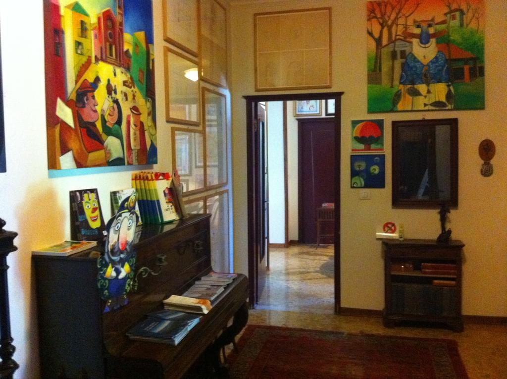 La Casa Creativa Lomnago Quarto foto